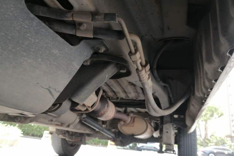 Used Wuling Rongguang 2015 1.2L S Base Model CNG Chassis Front Left