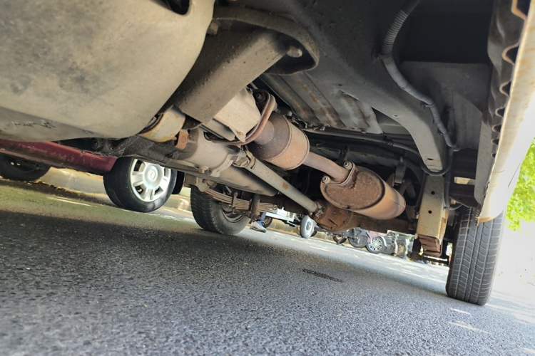 Used Wuling Rongguang  Chassis Front Left