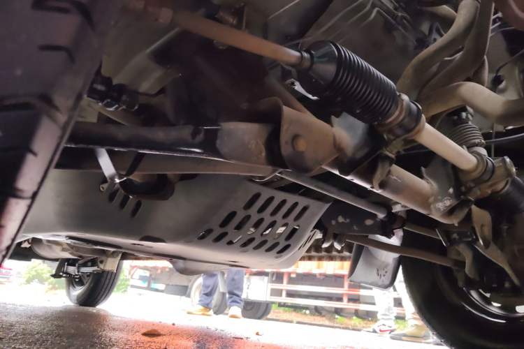 Used Wuling Rongguang 2015 1.2L S Base Model CNG Chassis Front Right