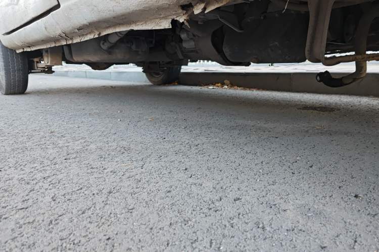 Used Wuling Rongguang 2015 1.2L S Base Model CNG Chassis Front Right