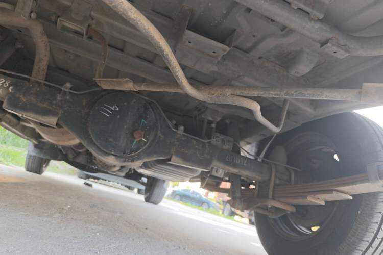 Used Wuling Rongguang 2015 1.2L S Base Model CNG Chassis Rear