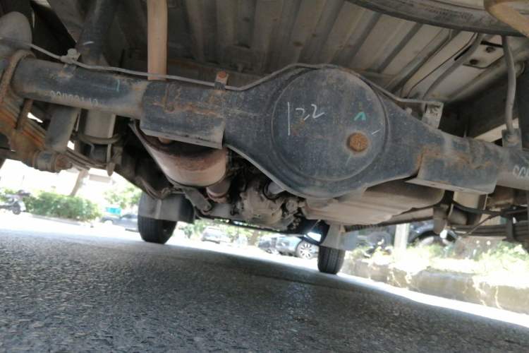 Used Wuling Rongguang 2015 1.2L S Base Model CNG Chassis Rear