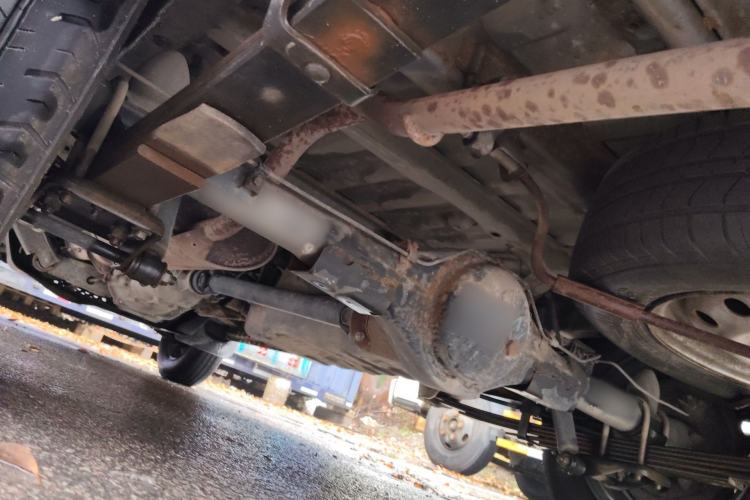 Used Wuling Rongguang 2015 1.2L S Base Model CNG Chassis Rear Left