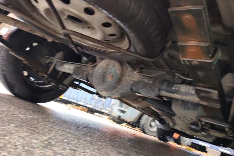 Used Wuling Rongguang 2015 1.2L S Base Model CNG Chassis Rear Right