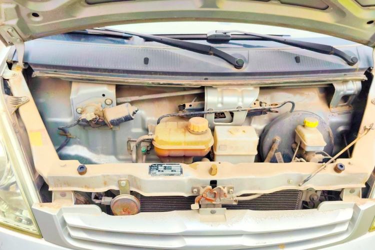 Used Wuling Rongguang 2015 1.2L S Base Model CNG Engine Bay