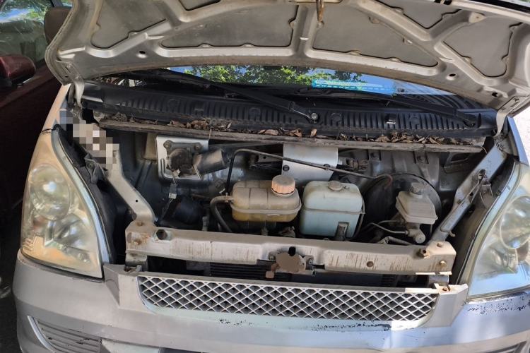 Used Wuling Rongguang  Engine Bay