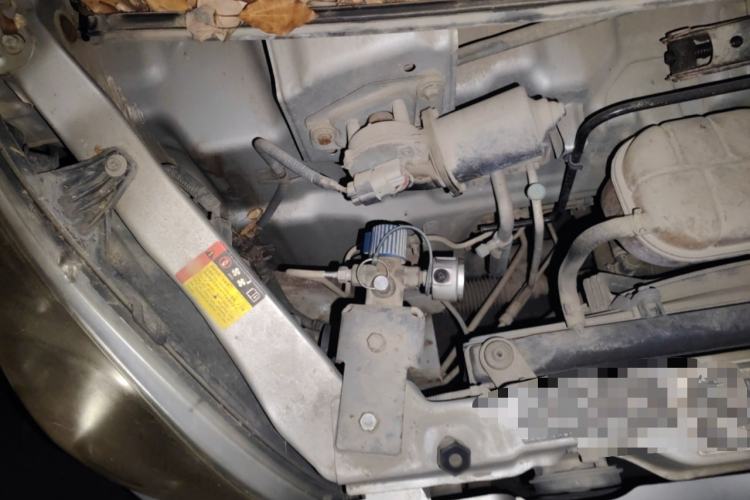 Used Wuling Rongguang 2015 1.2L S Standard CNG Model Engine Bay Right