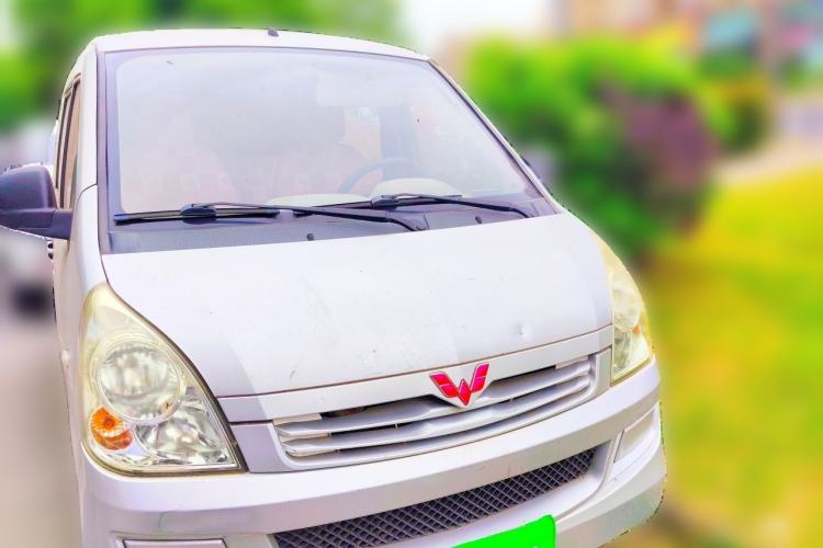 Used Wuling Rongguang 2015 1.2L S Base Model CNG Front