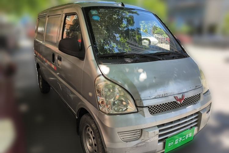Used Wuling Rongguang  Front Right 45 Deg