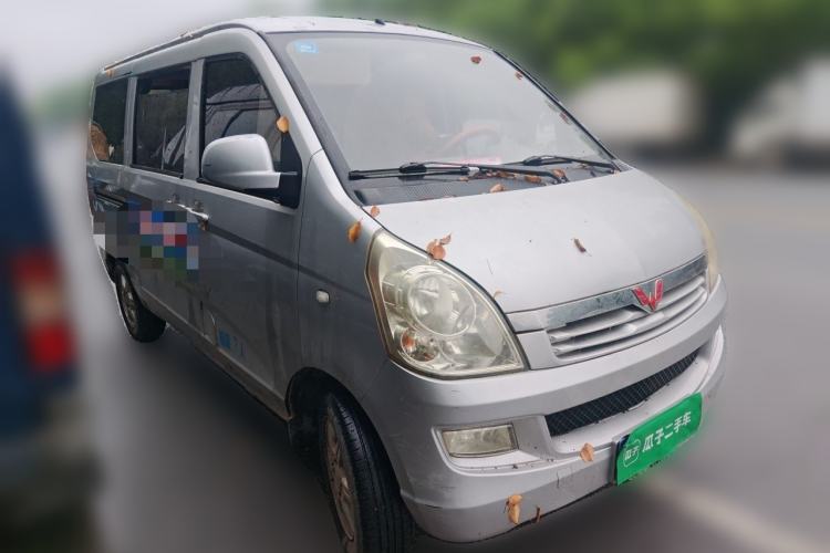 Used Wuling Rongguang 2015 1.2L S Standard CNG Model Front Right 45 Deg