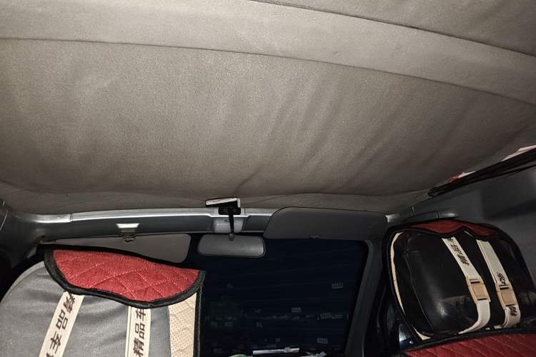 Used Wuling Rongguang  Headliner