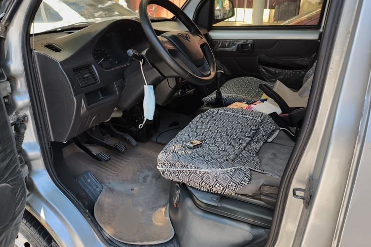 Used Wuling Rongguang  Left Front Seat