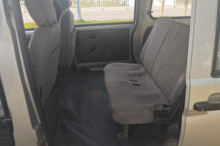 Used Wuling Rongguang 2015 1.2L S Base Model CNG Left Rear Seat