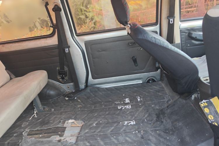 Used Wuling Rongguang 2015 1.2L S Base Model CNG Left Rear Seat