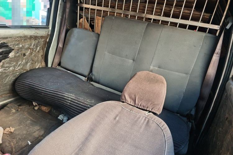 Used Wuling Rongguang 2015 1.2L S Base Model CNG Left Rear Seat