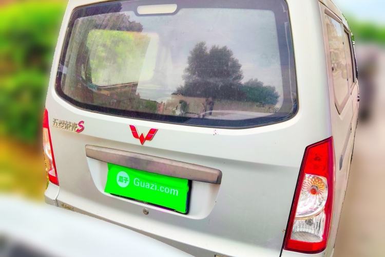 Used Wuling Rongguang 2015 1.2L S Base Model CNG Rear