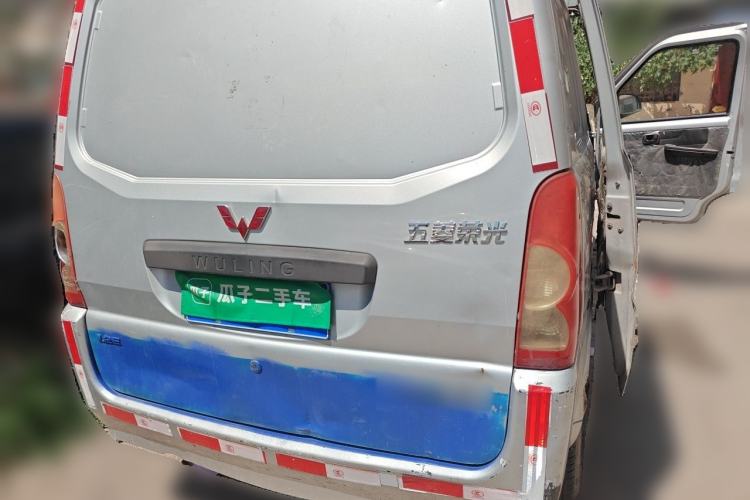 Used Wuling Rongguang  Rear