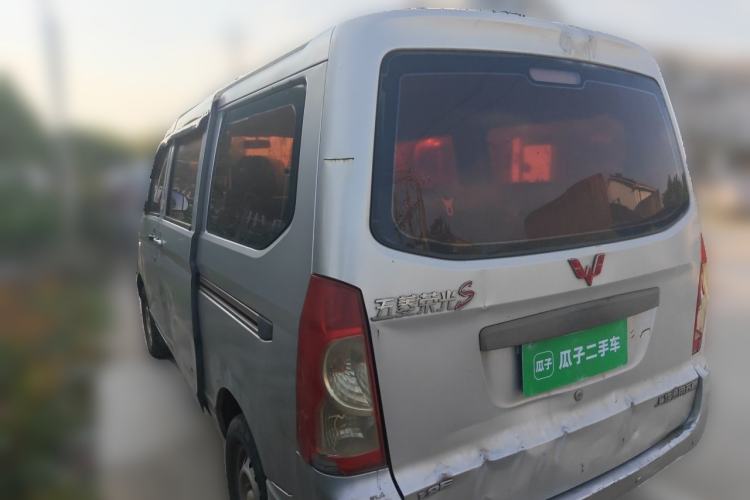 Used Wuling Rongguang 2015 1.2L S Base Model CNG Rear Left 45 Deg