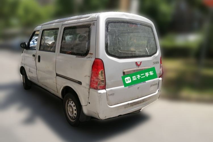 Used Wuling Rongguang 2015 1.2L S Base Model CNG Rear Left 45 Deg