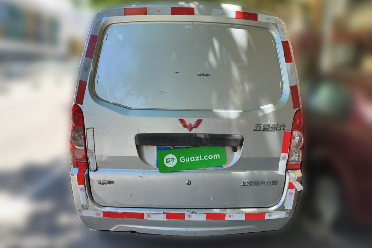 Used Wuling Rongguang  Rear