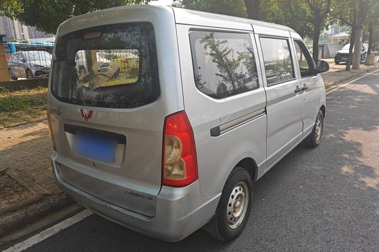 Used Wuling Rongguang 2015 1.2L S Base Model CNG Rear Right 45 Deg