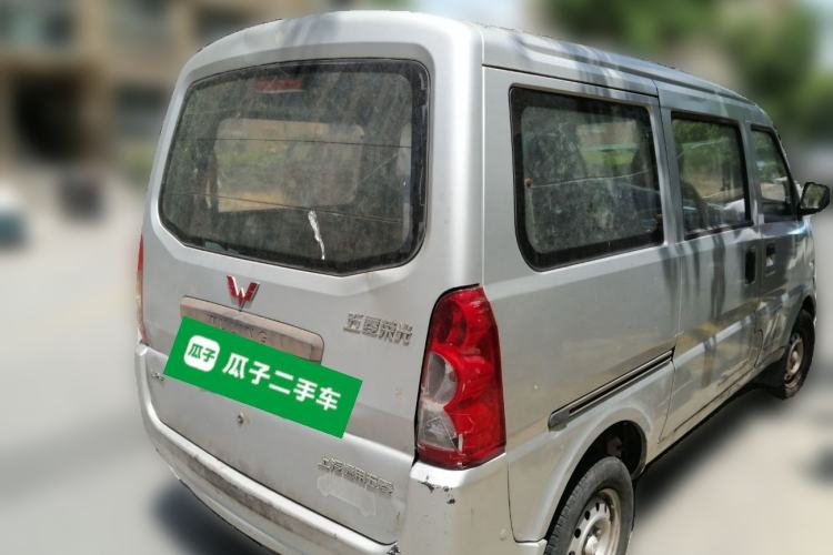 Used Wuling Rongguang 2015 1.2L S Base Model CNG Rear Right 45 Deg