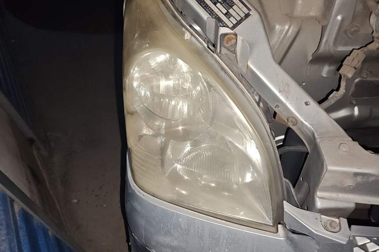Used Wuling Rongguang  Right Front Headlight