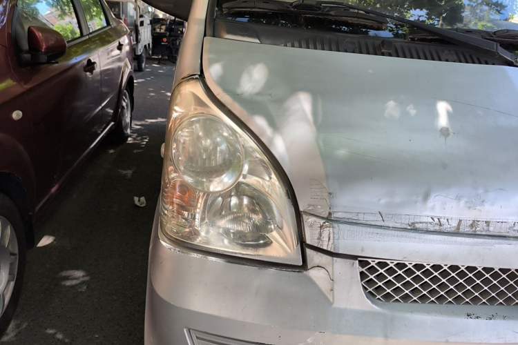 Used Wuling Rongguang  Right Front Headlight
