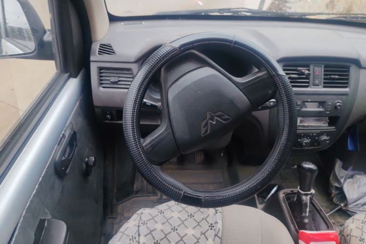 Used Wuling Rongguang 2015 1.2L S Base Model CNG Steering Wheel