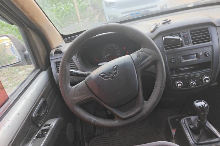 Used Wuling Rongguang 2015 1.2L S Base Model CNG Steering Wheel