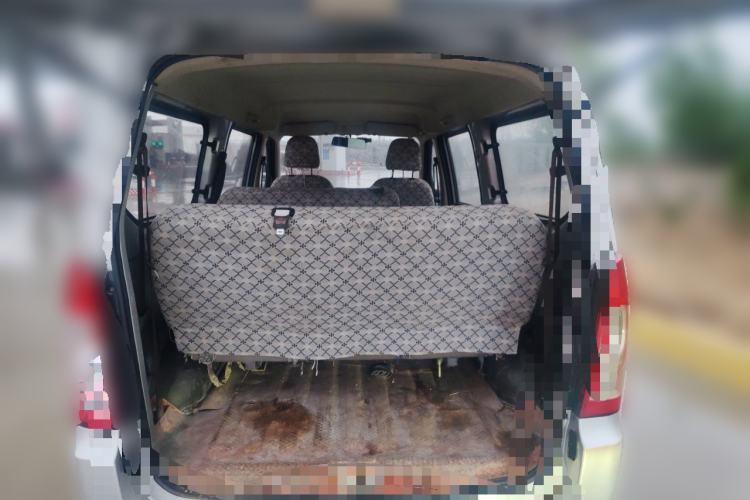 Used Wuling Rongguang 2015 1.2L S Base Model CNG Trunk