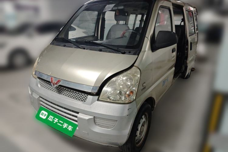 Used Wuling Rongguang Wuling Hongguang Extended 1.5L Guazi used car, China used car export, Used car for sale, Used Wuling cars, Cheapest cars for sale