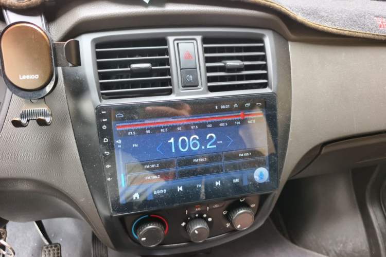 Used Wuling Rongguang 2015 1.2L S Base Model CNG Audio And AC Panel
