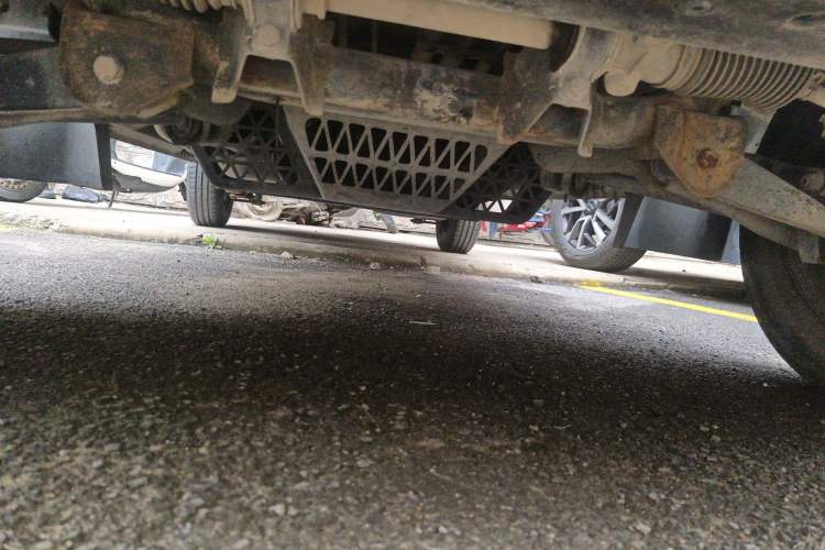 Used Wuling Rongguang 2015 1.2L S Base Model CNG Chassis Front