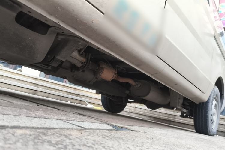 Used Wuling Rongguang 2015 1.2L S Base Model CNG Chassis Front Left