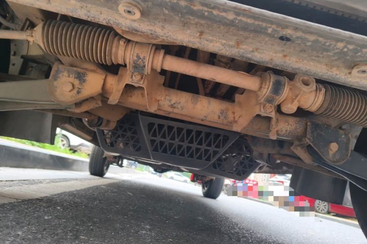 Used Wuling Rongguang 2015 1.2L S Base Model CNG Chassis Front