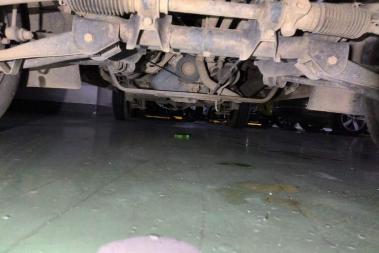 Used Wuling Rongguang 2015 1.2L S Base Model CNG Chassis Front