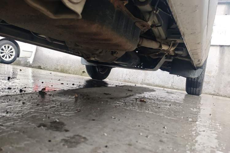 Used Wuling Rongguang 2015 1.2L S Base Model CNG Chassis Rear Right