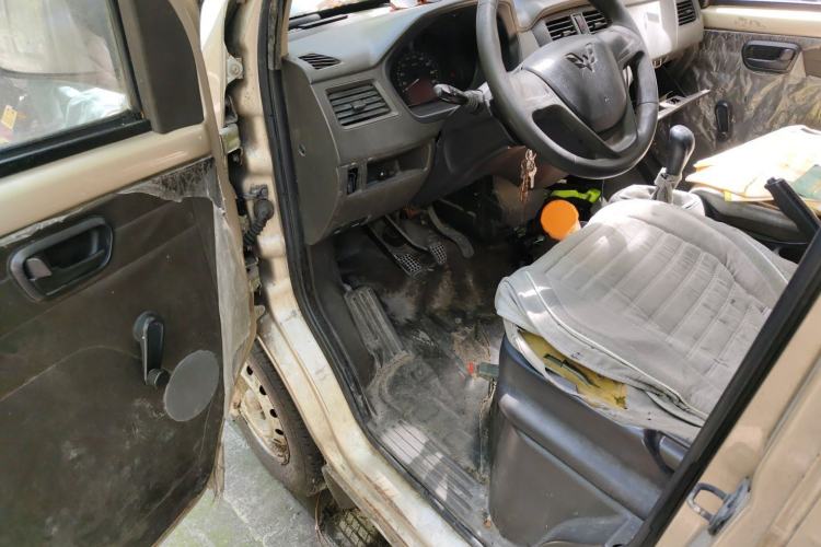 Used Wuling Rongguang 2015 1.2L S Base Model CNG Driver Seat