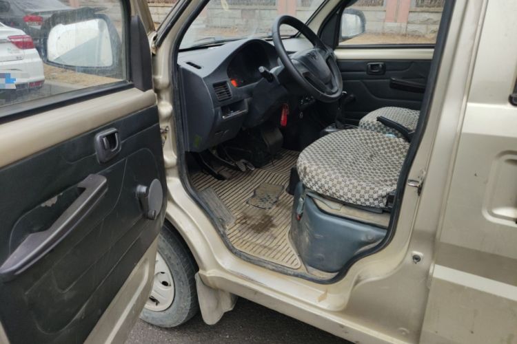 Used Wuling Rongguang 2015 1.2L S Base Model CNG Driver Seat