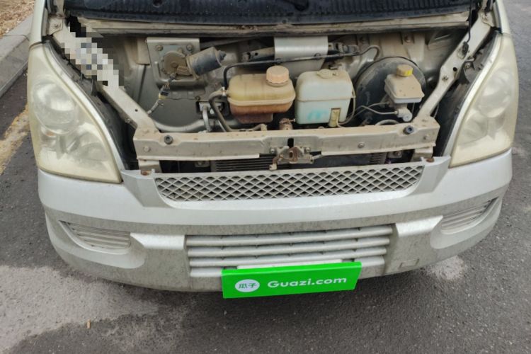 Used Wuling Rongguang 2015 1.2L S Base Model CNG Engine Bay