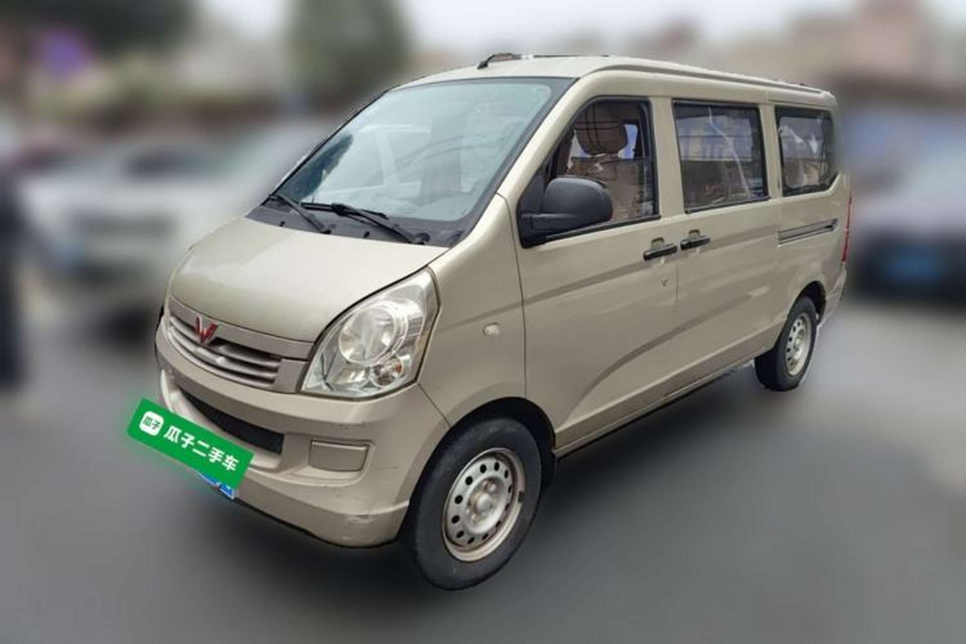Used Wuling Rongguang 2015 1.2L S Base Model CNG Front Left 45 Deg
