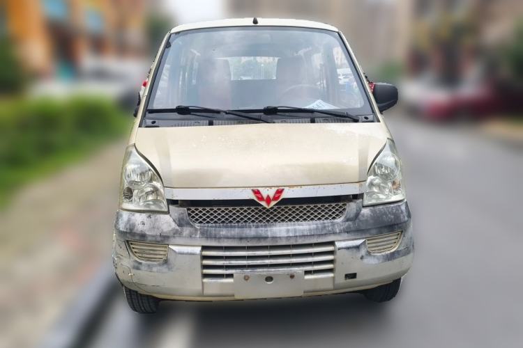 Used Wuling Rongguang 2015 1.2L S Base Model CNG Front