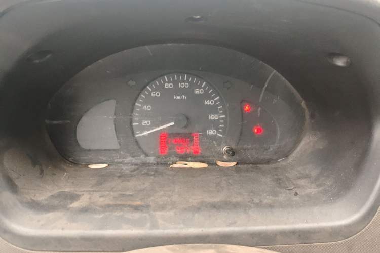 Used Wuling Rongguang 2015 1.2L S Base Model CNG Instrument Cluster