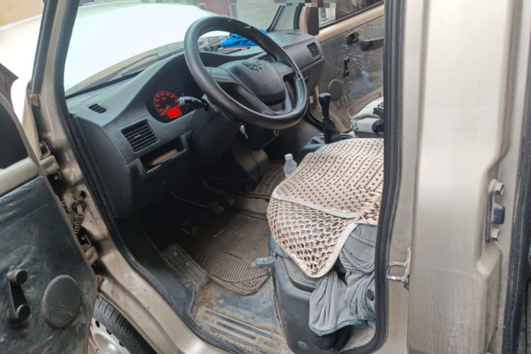 Used Wuling Rongguang 2015 1.2L S Base Model CNG Left Front Seat