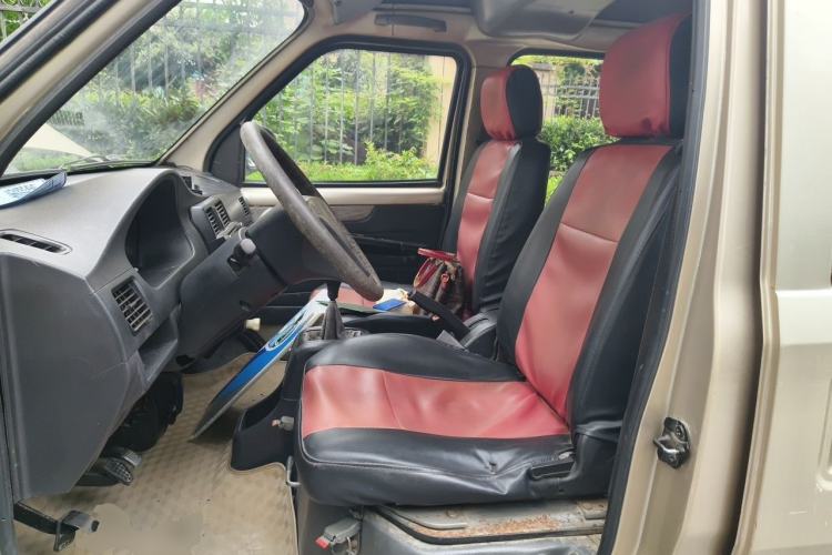 Used Wuling Rongguang 2015 1.2L S Base Model CNG Left Front Seat