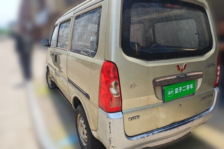 Used Wuling Rongguang 2015 1.2L S Standard CNG Model Rear Left 45 Deg
