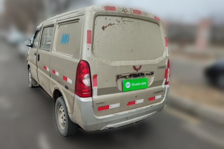 Used Wuling Rongguang 2015 1.2L S Base Model CNG Rear Left 45 Deg