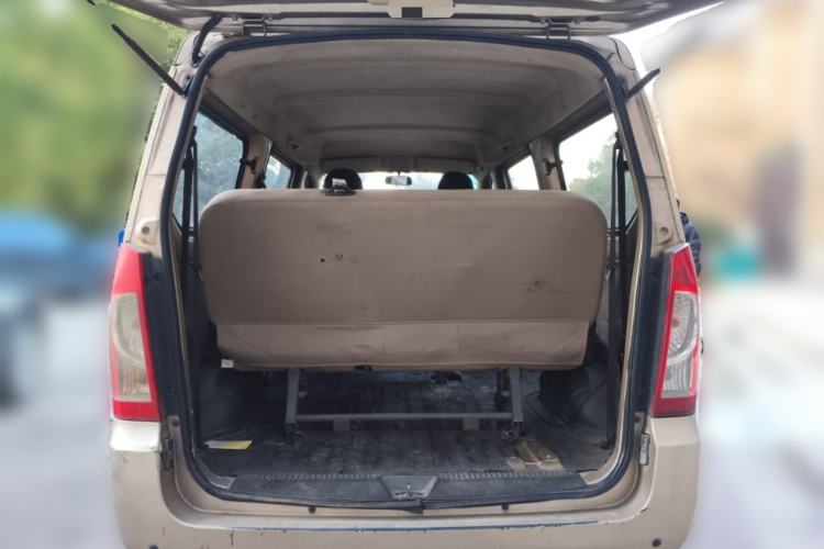 Used Wuling Rongguang 2015 1.2L S Base Model CNG Trunk