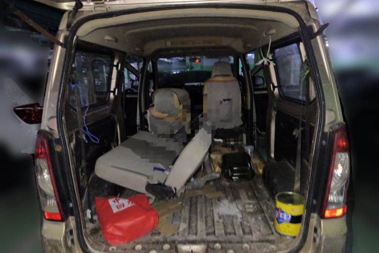 Used Wuling Rongguang 2015 1.2L S Base Model CNG Trunk